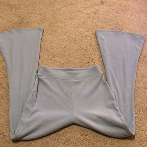 Flared comfy pants . Size Large
